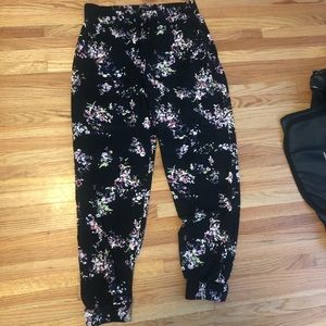 Dynamite floral dress pants